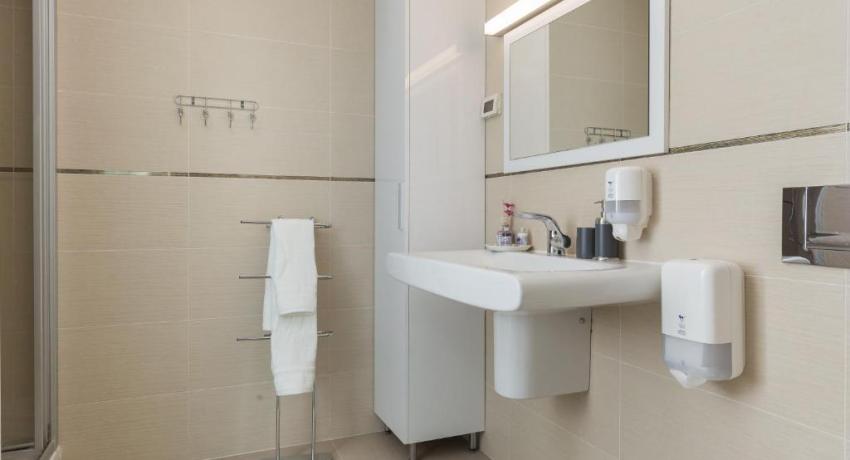 Apartments Nav– 📍1B, Masarykov put, Lapad, 20000 Dubrovnik, Croatie