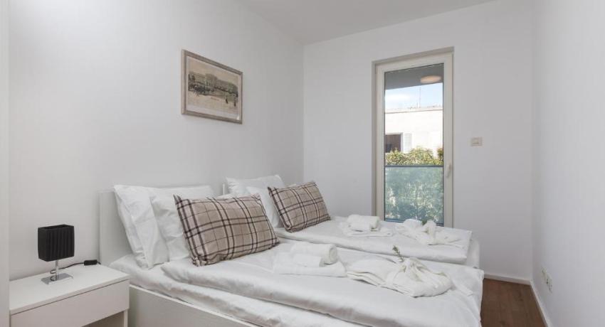 Apartments Nav– 📍1B, Masarykov put, Lapad, 20000 Dubrovnik, Croatie
