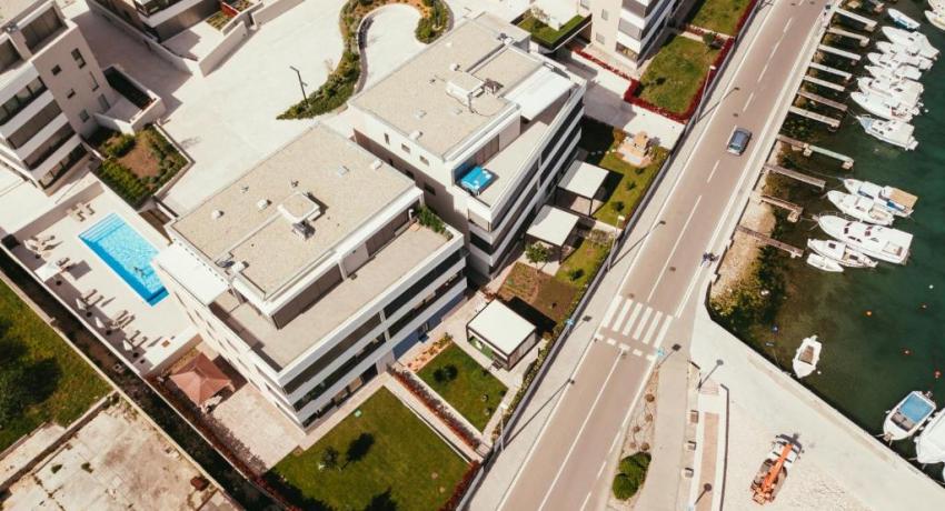 UNIQUE LUXURY DESIGNERS APARTMENT 📍 18 Ulica Vlade Gotovca, 23000 Zadar, Croatie