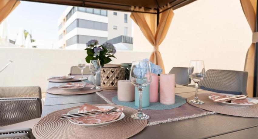 UNIQUE LUXURY DESIGNERS APARTMENT 📍 18 Ulica Vlade Gotovca, 23000 Zadar, Croatie