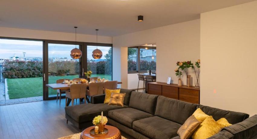 UNIQUE LUXURY DESIGNERS APARTMENT 📍 18 Ulica Vlade Gotovca, 23000 Zadar, Croatie