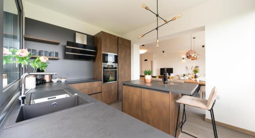 UNIQUE LUXURY DESIGNERS APARTMENT 📍 18 Ulica Vlade Gotovca, 23000 Zadar, Croatie