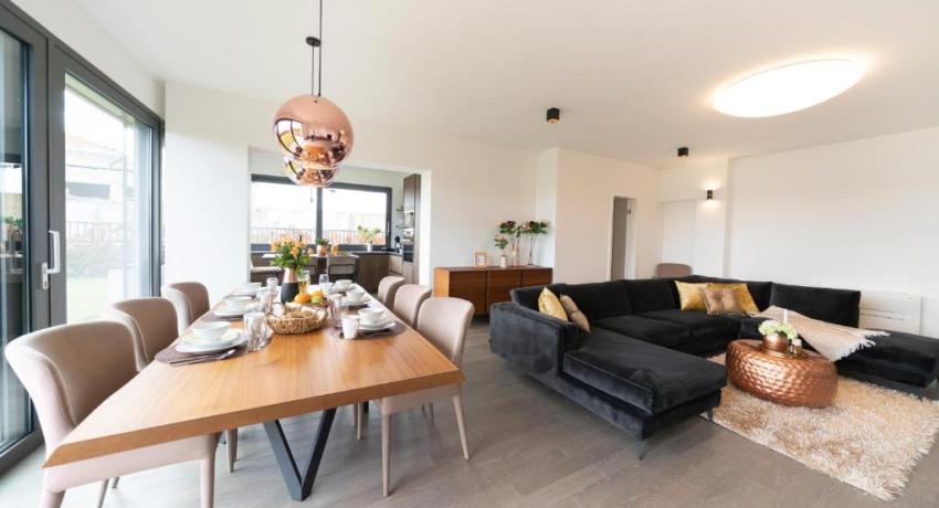 UNIQUE LUXURY DESIGNERS APARTMENT 📍 18 Ulica Vlade Gotovca, 23000 Zadar, Croatie