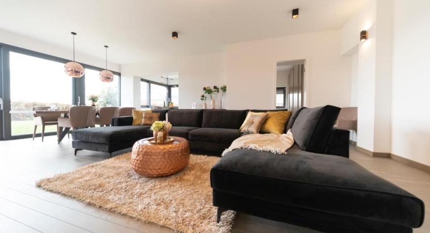 UNIQUE LUXURY DESIGNERS APARTMENT 📍 18 Ulica Vlade Gotovca, 23000 Zadar, Croatie