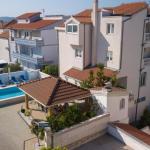 Apartments Plavi Biser 📍 Podsolarsko 80A, 22000 Šibenik, Croatie