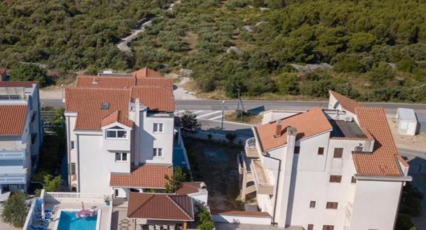 Apartments Plavi Biser 📍 Podsolarsko 80A, 22000 Šibenik, Croatie