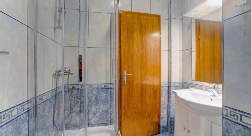 Apartments Plavi Biser 📍 Podsolarsko 80A, 22000 Šibenik, Croatie