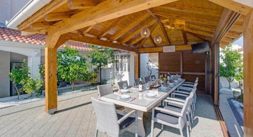 Apartments Plavi Biser 📍 Podsolarsko 80A, 22000 Šibenik, Croatie