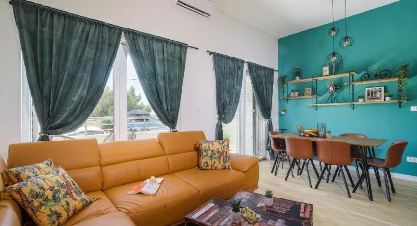 COZY APARTMENT– 📍40 Ivankova ulica, Stobrec, 21311 Split, Croatie