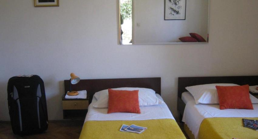 Apartments and Rooms Artemida – 📍Antuna Barca 6, Lapad, 20000 Dubrovnik, Croatie