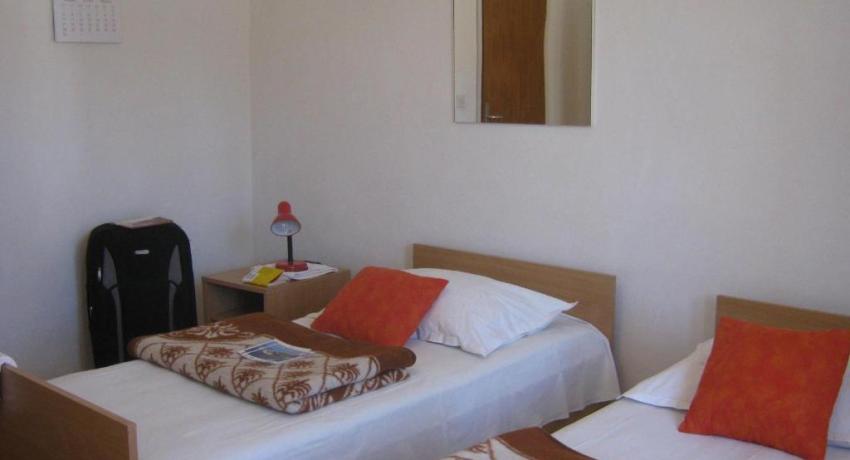 Apartments and Rooms Artemida – 📍Antuna Barca 6, Lapad, 20000 Dubrovnik, Croatie