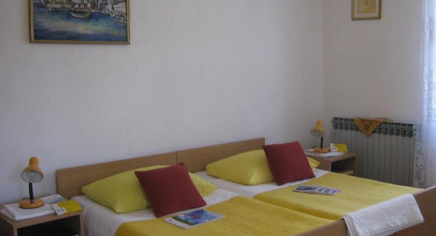 Apartments and Rooms Artemida – 📍Antuna Barca 6, Lapad, 20000 Dubrovnik, Croatie
