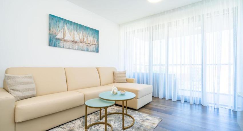 Apartments Zadro– 📍4 Ulica Petra Zoranića 2 kat, Lapad, 20000 Dubrovnik