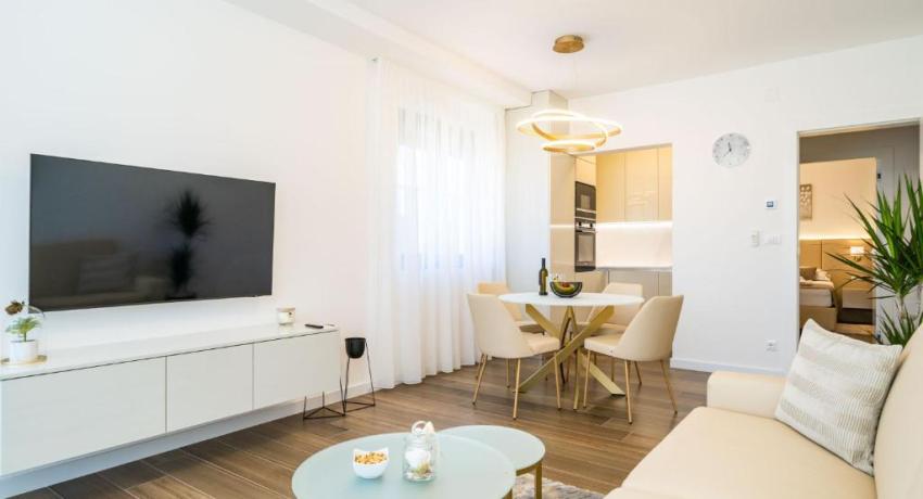 Apartments Zadro– 📍4 Ulica Petra Zoranića 2 kat, Lapad, 20000 Dubrovnik