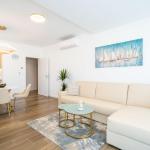 Apartments Zadro– 📍4 Ulica Petra Zoranića 2 kat, Lapad, 20000 Dubrovnik