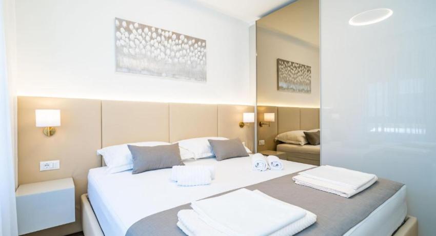 Apartments Zadro– 📍4 Ulica Petra Zoranića 2 kat, Lapad, 20000 Dubrovnik