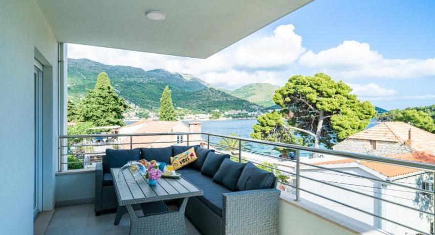 Blue Bay Apartment