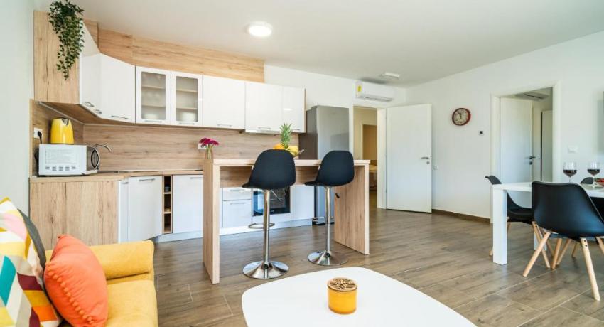 Blue Bay Apartment