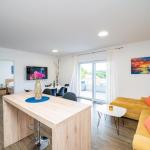Blue Bay Apartment