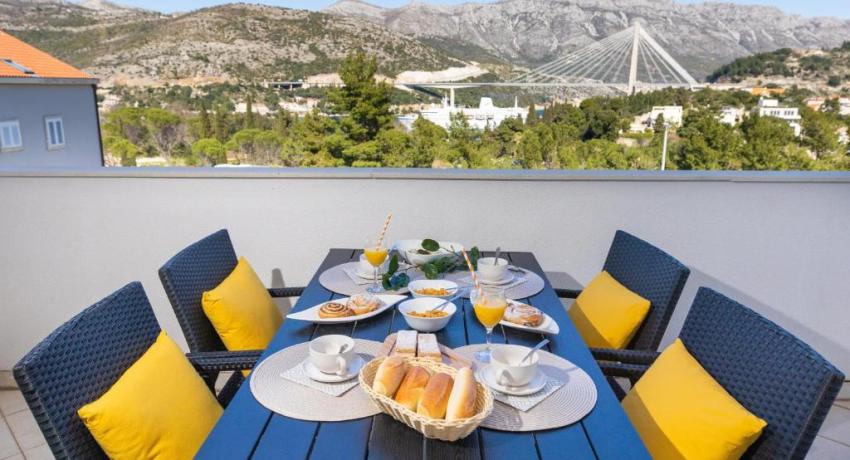 Villa Erna – 📍 Vatroslava Lisinskog 35, 20000 Dubrovnik, Croatie