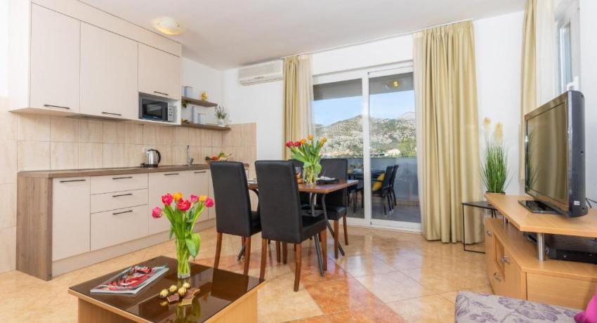 Villa Erna – 📍 Vatroslava Lisinskog 35, 20000 Dubrovnik, Croatie