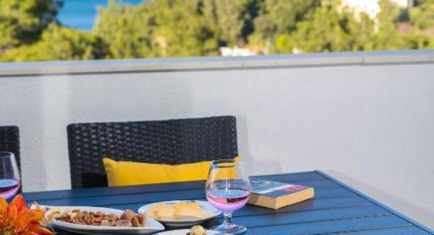Villa Erna – 📍 Vatroslava Lisinskog 35, 20000 Dubrovnik, Croatie