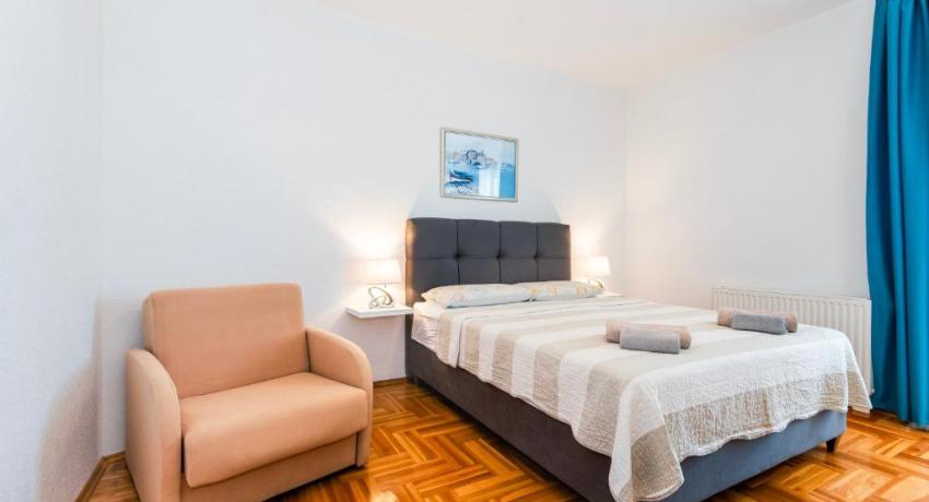 Apartments Plavi Biser 📍 Podsolarsko 80A, 22000 Šibenik, Croatie