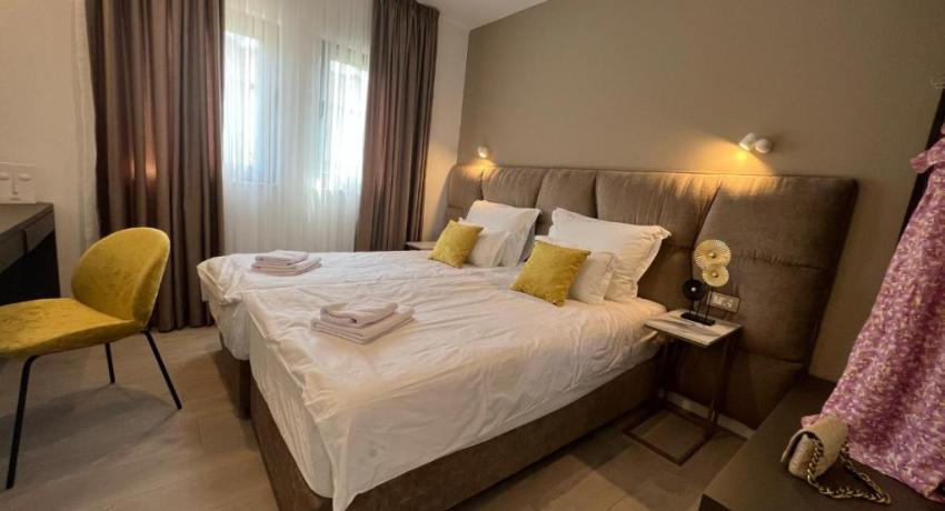 Beachfront house Olbia 📍9 Planikovica VI, 21223 Trogir, Croatie