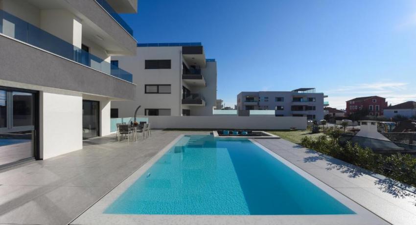 FUX LUXURY Infinty-Pool Zadar