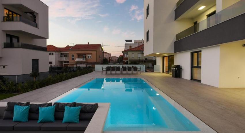 FUX LUXURY Infinty-Pool Zadar