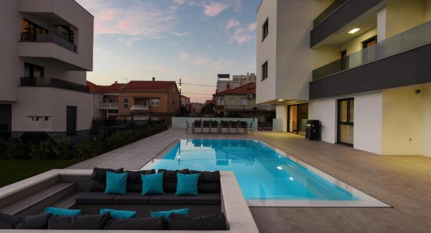 FUX LUXURY Infinty-Pool Zadar
