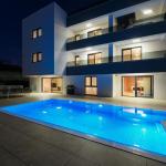 FUX LUXURY Infinty-Pool Zadar