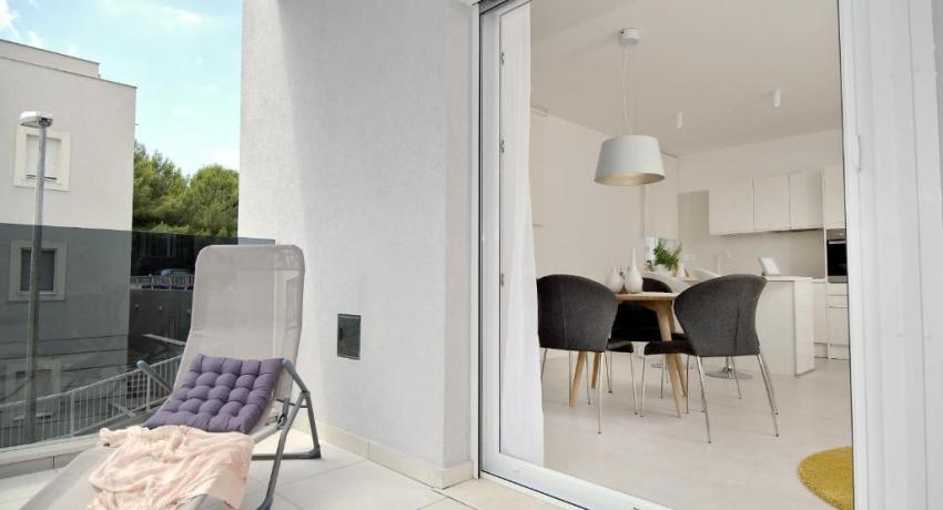 Apartments Deja Views - Žnjan beach– 📍Put Znjana 6a, 21000 Split, Croatie