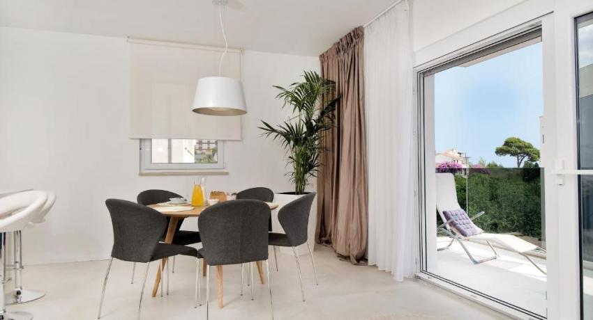 Apartments Deja Views - Žnjan beach– 📍Put Znjana 6a, 21000 Split, Croatie