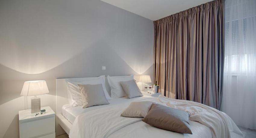 Apartments Deja Views - Žnjan beach– 📍Put Znjana 6a, 21000 Split, Croatie