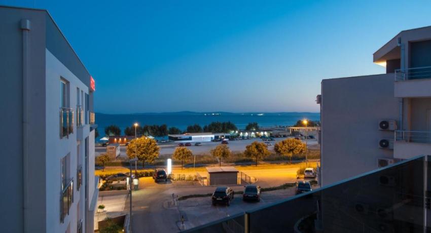 Apartments Deja Views - Žnjan beach– 📍Put Znjana 6a, 21000 Split, Croatie
