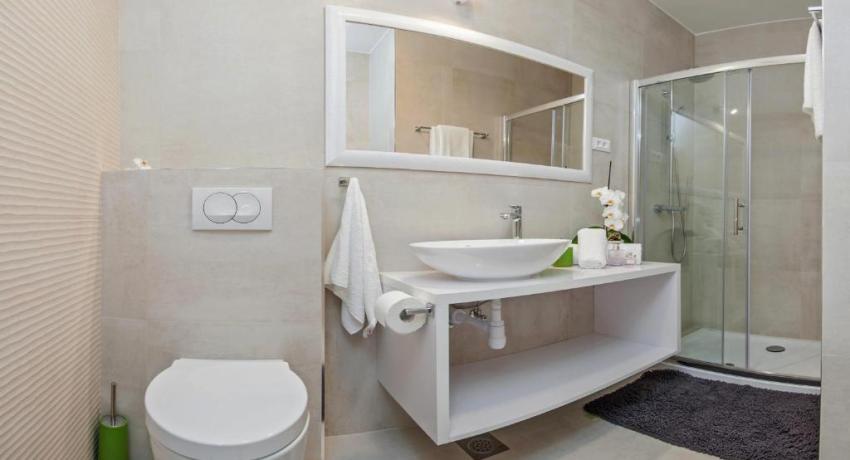 Apartments Deja Views - Žnjan beach– 📍Put Znjana 6a, 21000 Split, Croatie