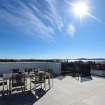 FUX LUXURY rooftop terrace JACUZZI & BBQ