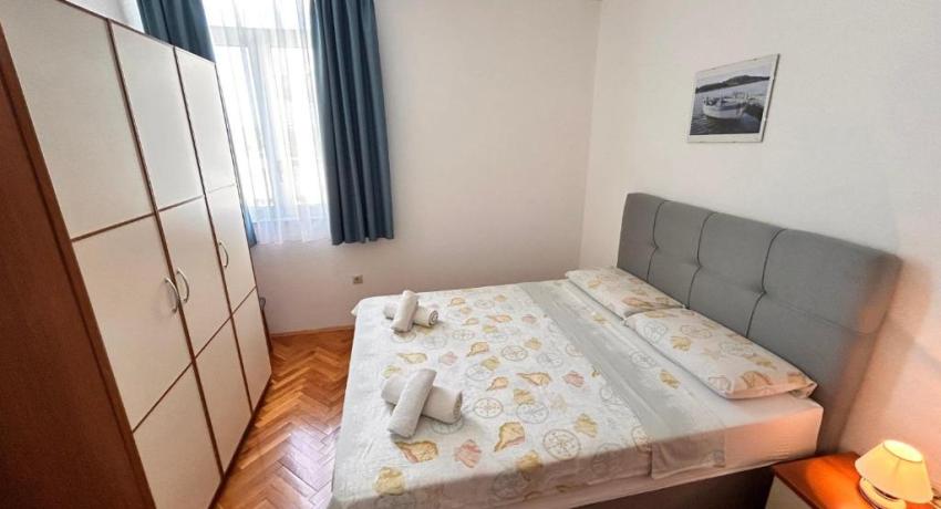 Apartments Plavi Biser 📍 Podsolarsko 80A, 22000 Šibenik, Croatie