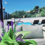 Villa Lungomare with private pool
