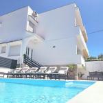 Villa Lungomare with private pool