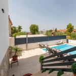 Villa Lungomare with private pool
