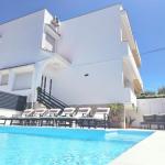 Villa Lungomare with private pool