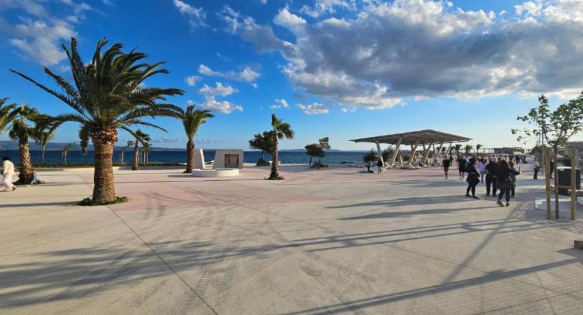 Apartments Deja Views - Žnjan beach– 📍Put Znjana 6a, 21000 Split, Croatie