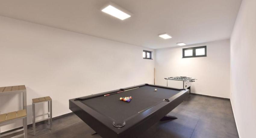 FUX LUXURY Infinty-Pool Zadar