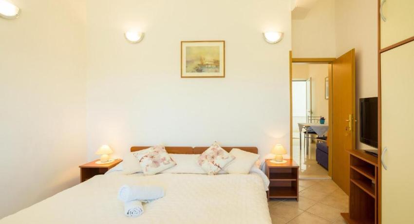 Sunshine Apartments– 📍Iva Vojnovića 11A, Lapad, 20000 Dubrovnik, Croatie