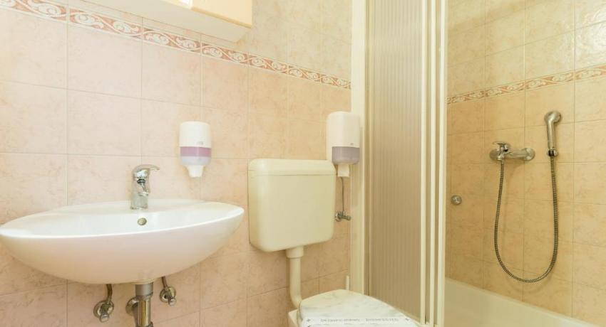 Sunshine Apartments– 📍Iva Vojnovića 11A, Lapad, 20000 Dubrovnik, Croatie
