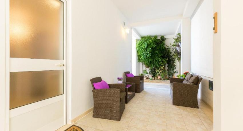 Sunshine Apartments– 📍Iva Vojnovića 11A, Lapad, 20000 Dubrovnik, Croatie