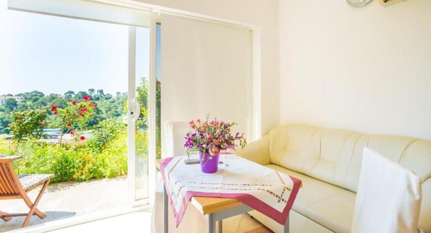 Sunshine Apartments– 📍Iva Vojnovića 11A, Lapad, 20000 Dubrovnik, Croatie