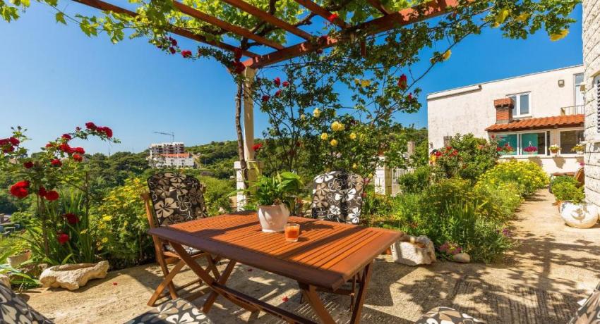 Sunshine Apartments– 📍Iva Vojnovića 11A, Lapad, 20000 Dubrovnik, Croatie